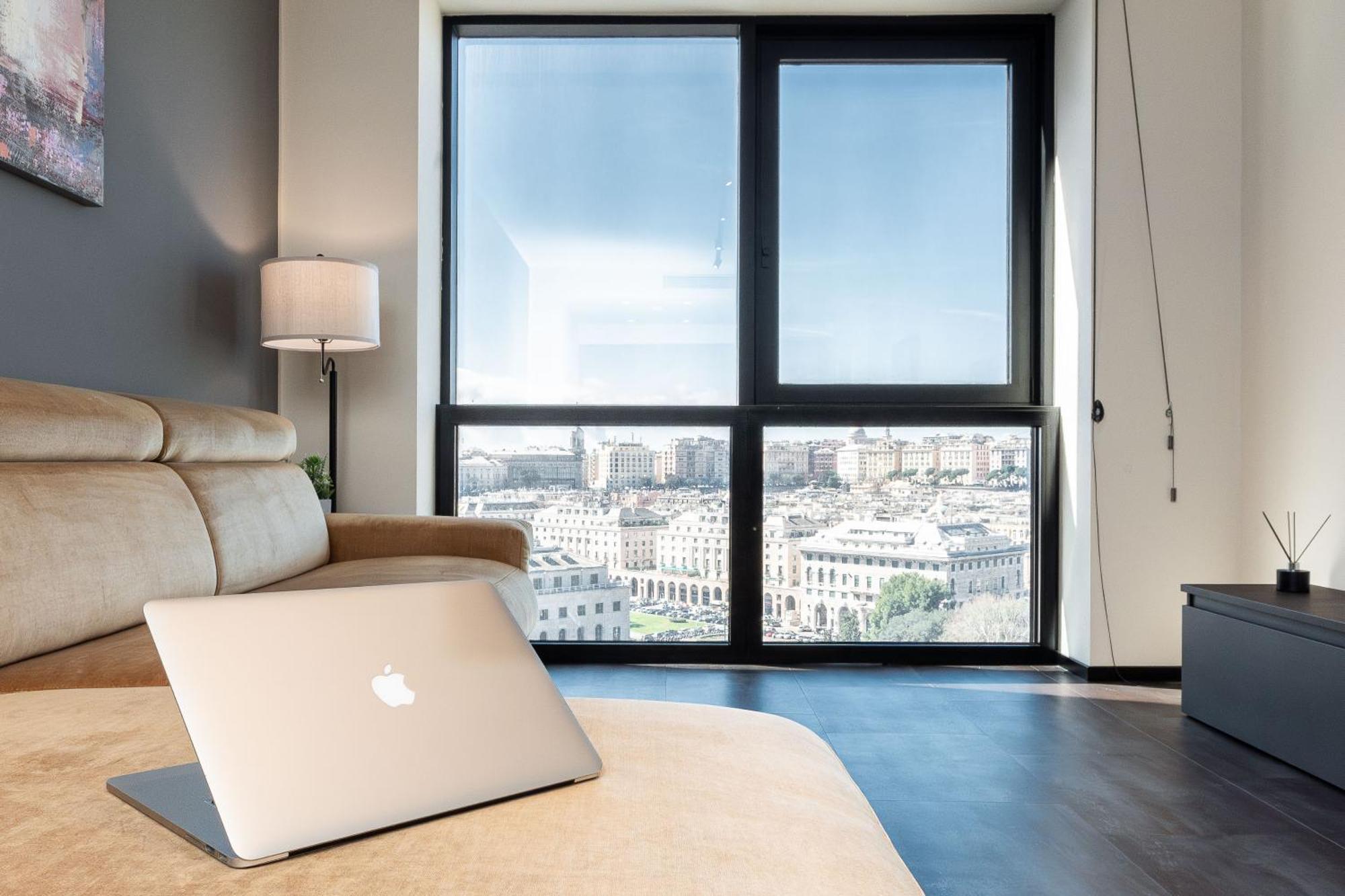 Free Parking In Luxury Suite With City View - Steps To Brignole Train Station 热那亚 外观 照片